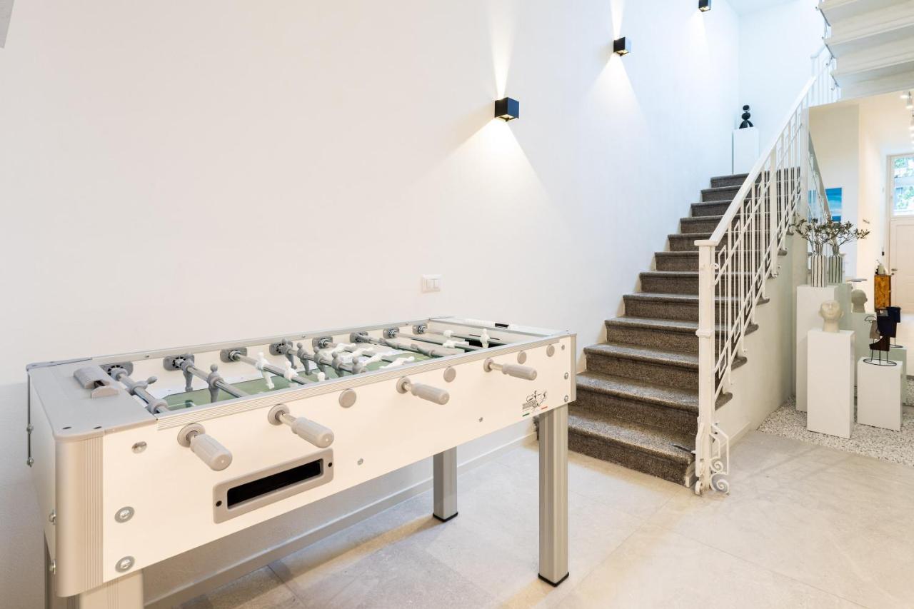 *Villa Olivo*With Private Terrace & Jacuzzi + 3Bedrooms Милан Экстерьер фото